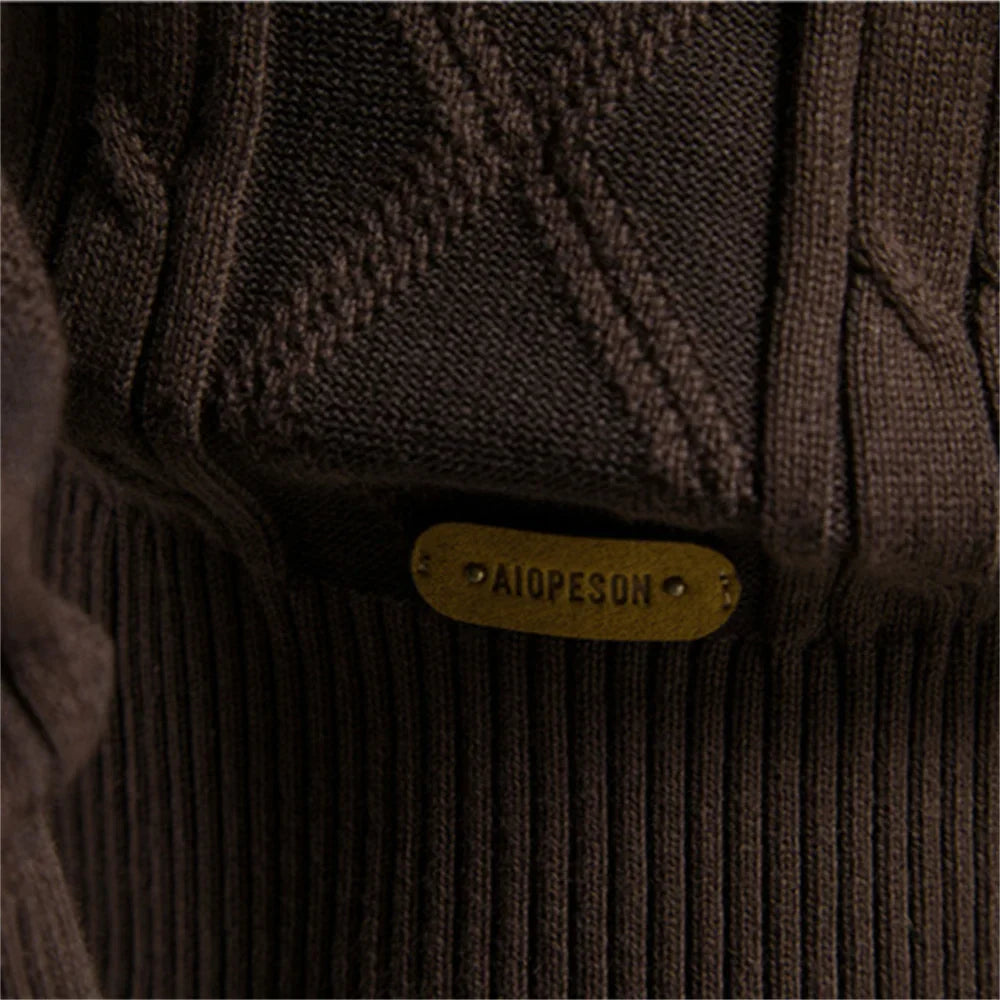 Cardigan Tricot em Lã Detalhada