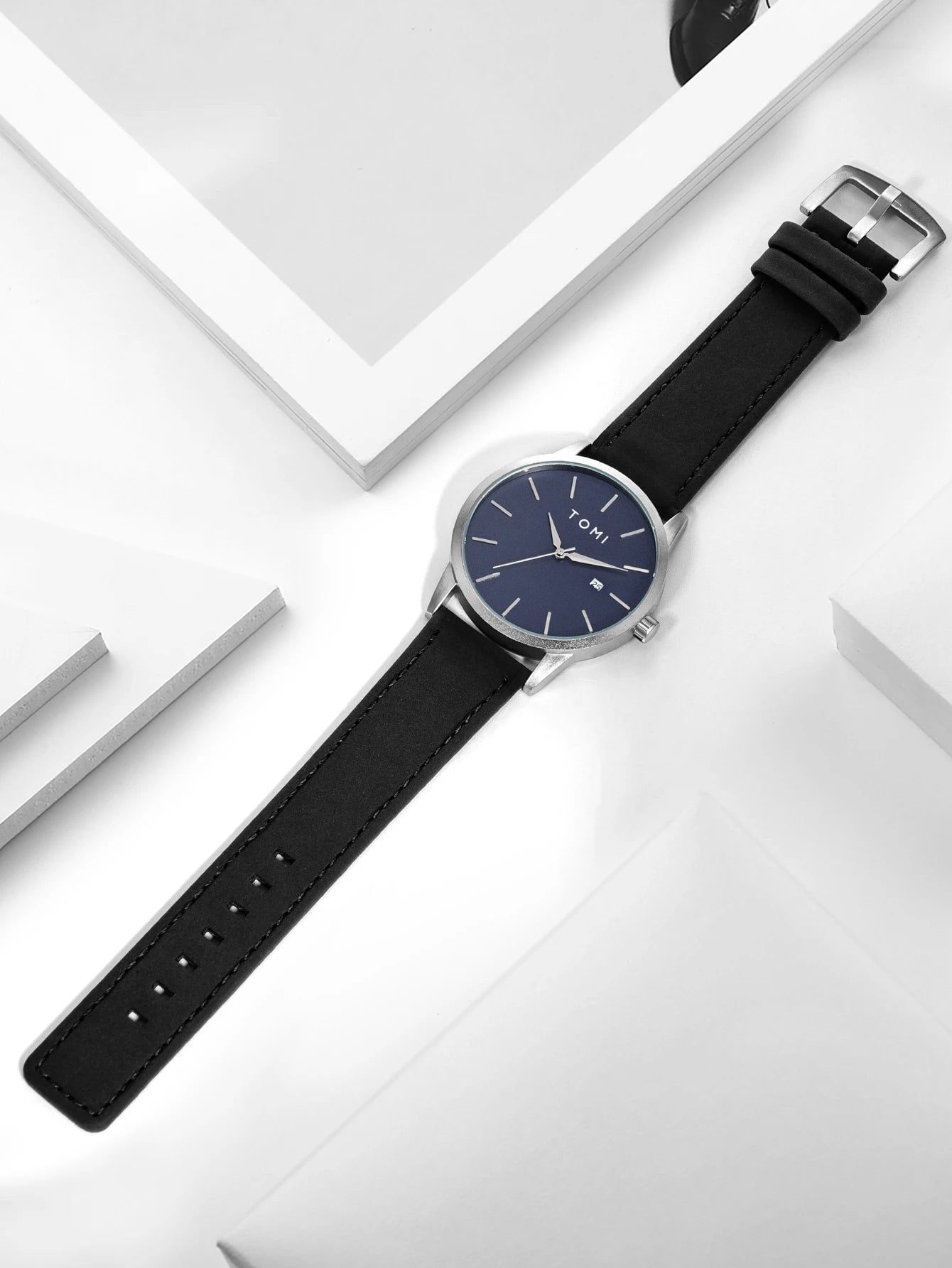 Hot Selling TOMI Men's 4PCS Gift Box Set Watch Minimalist Casual Men's Quartz Watch Tie Clip Sleeve Buckle Clock Gift Relojes