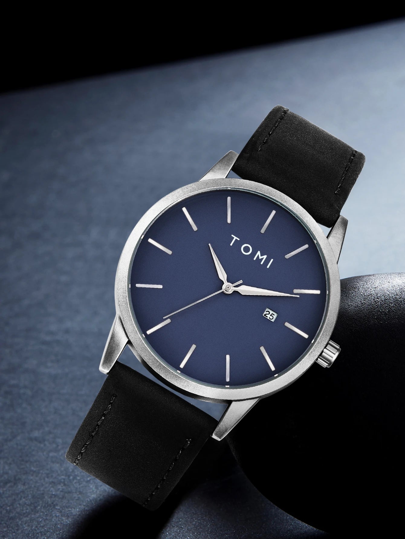 Hot Selling TOMI Men's 4PCS Gift Box Set Watch Minimalist Casual Men's Quartz Watch Tie Clip Sleeve Buckle Clock Gift Relojes