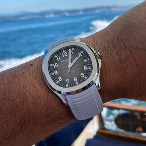 Relógio Geneve Aquanaut 42.2mm - Acompanha Caixa + Certificado