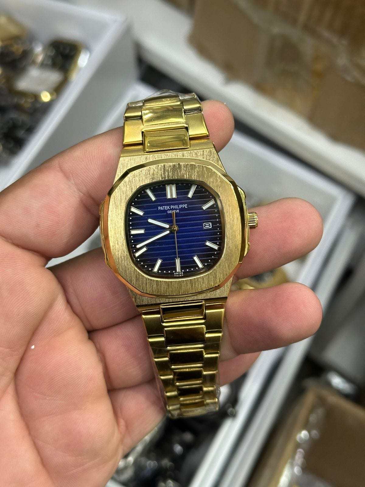 Patek Philippe Nautilus 42.2mm - Acompanha Caixa + Certificado